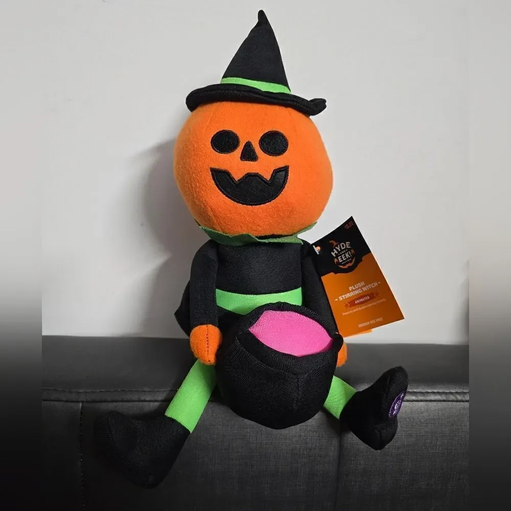 Hyde & Eek! Target Halloween Animated Stirring Pumpkin Witch Motion Plush NWT